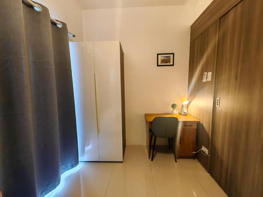 1br Unit Condotel W Balcony Fame Residences #fm55 Apartment